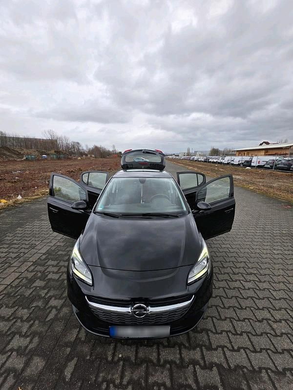 Gebraucht Opel Corsa 90 PS (66 kW) 2016 Schwarz Kleinwagen
