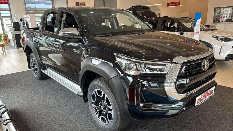 Neu Toyota HiLux Executive 204 PS (150 kW) 2025 Schwarz Abholung