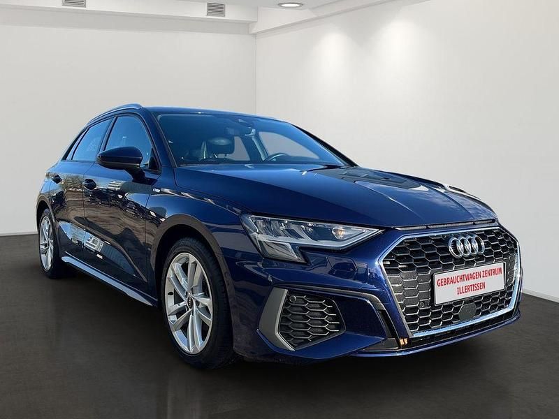 Gebraucht Audi A3 S-Line 150 PS (110 kW) 2022 Blau Limousine