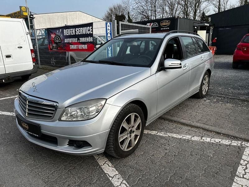 Gebraucht Mercedes C180 156 PS (114 kW) 2008 Silber Kombi