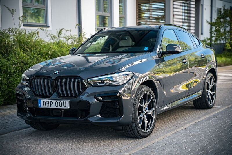 Grau Gebraucht 2022 BMW X6 M Sport SUV | 63.990 € (Superpreis) - Bild 1/4