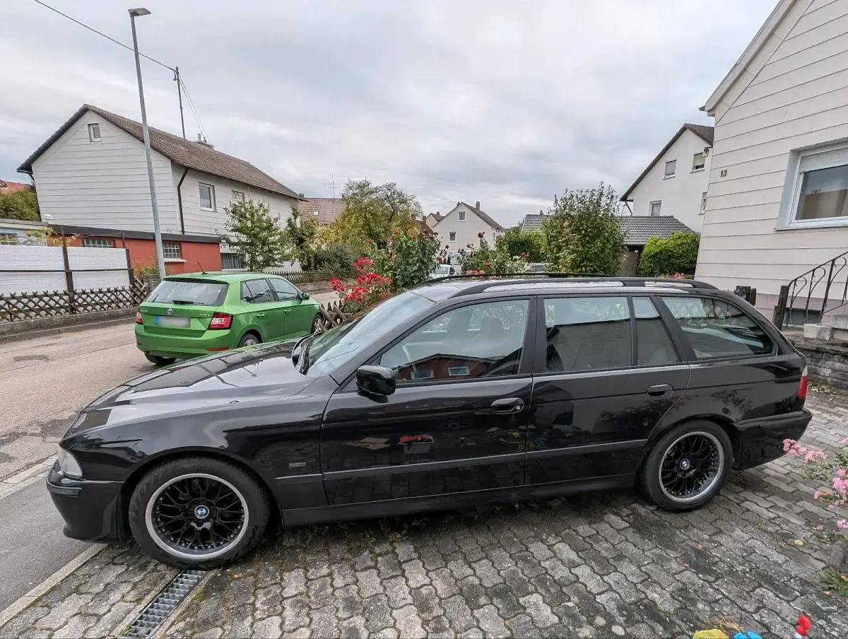 Gebraucht BMW 525 M Sport 192 PS (141 kW) 2001 Kombi