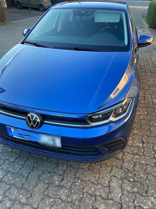 Gebraucht VW Polo Move 80 PS (58 kW) 2024 Blau Kleinwagen