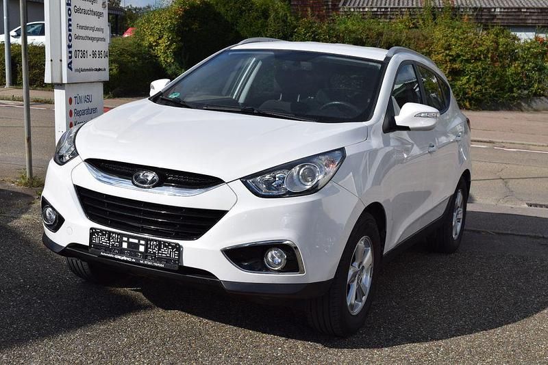 Weiß Gebraucht 2013 Hyundai ix35 Edition SUV | 7.900 € (Fairer Preis) - Bild 1/4