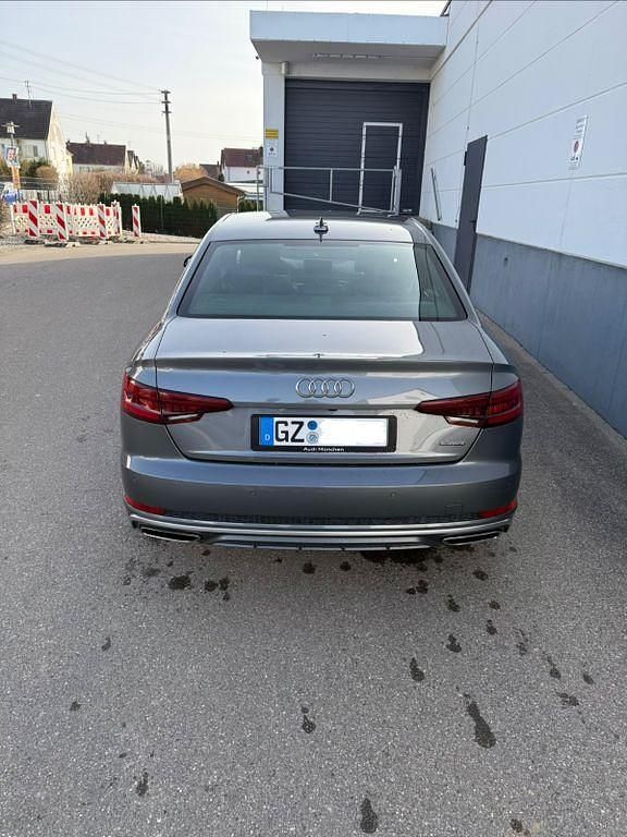 Używany Audi A4 Design 190 KM (139 kW) 2019 Czarny Sedan/Limuzyna