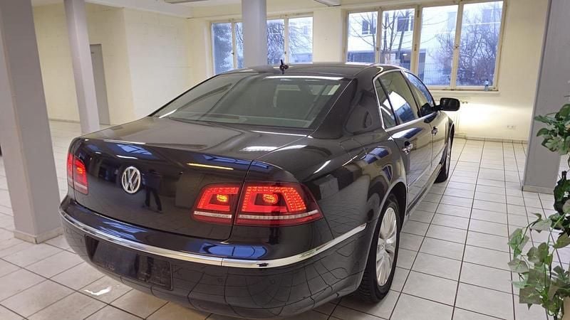 Usata VW Phaeton 280 CV (205 kW) 2014 Nero Berlina