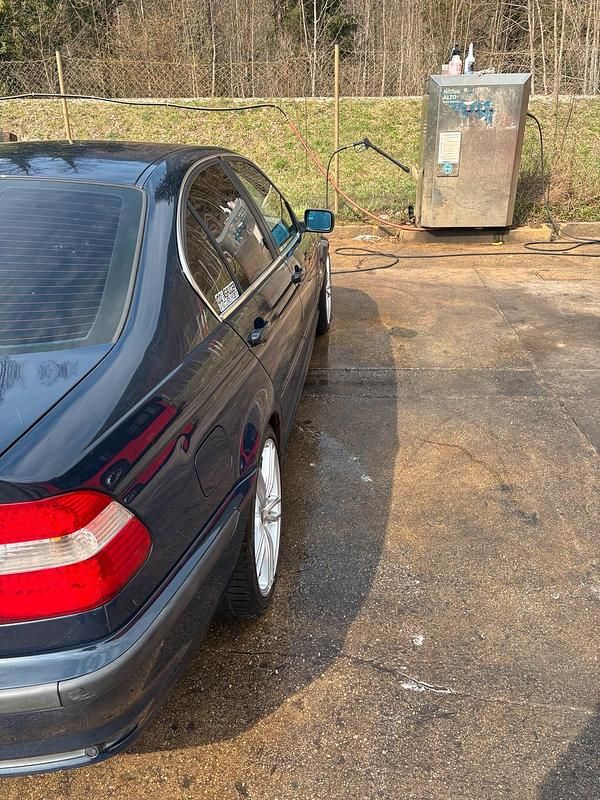 Gebraucht BMW 330 231 PS (169 kW) 2001 Blau Limousine