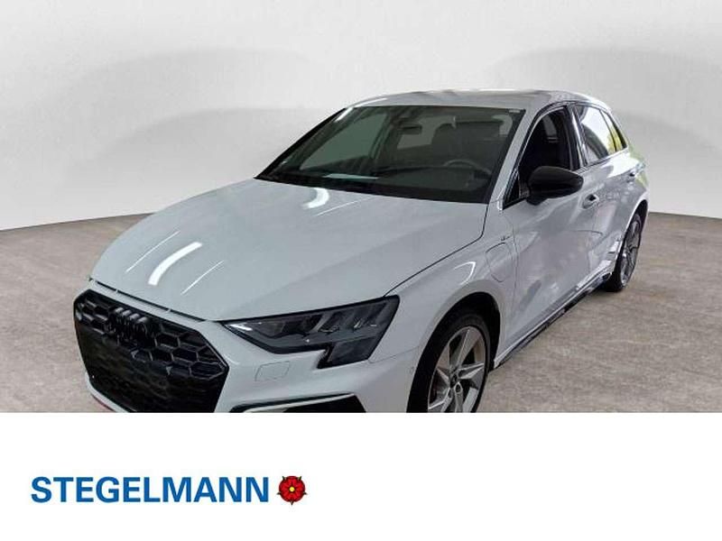 Ibisweiß Gebraucht 2022 Audi A3 e-tron S-Line Kleinwagen | 25.770 € (Fairer Preis) - Bild 1/3