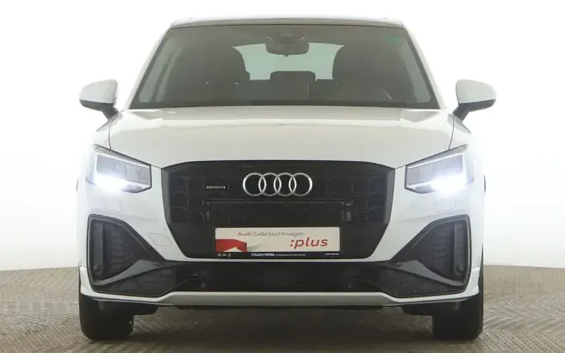 Gebraucht Audi Q2 S-Line 190 PS (139 kW) 2025 Weiß SUV