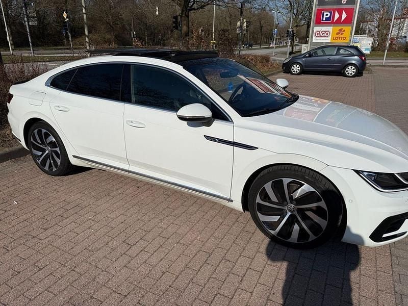 Gebraucht VW Arteon R-line 272 PS (200 kW) 2019 Weiß Kleinwagen