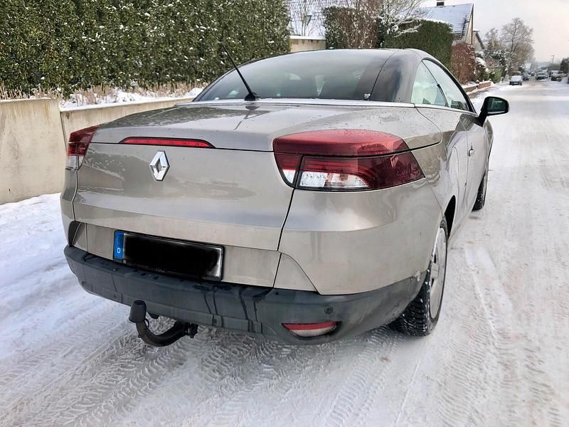 Gebraucht Renault Mégane Cabriolet 131 PS (96 kW) 2010 Beige Cabrio