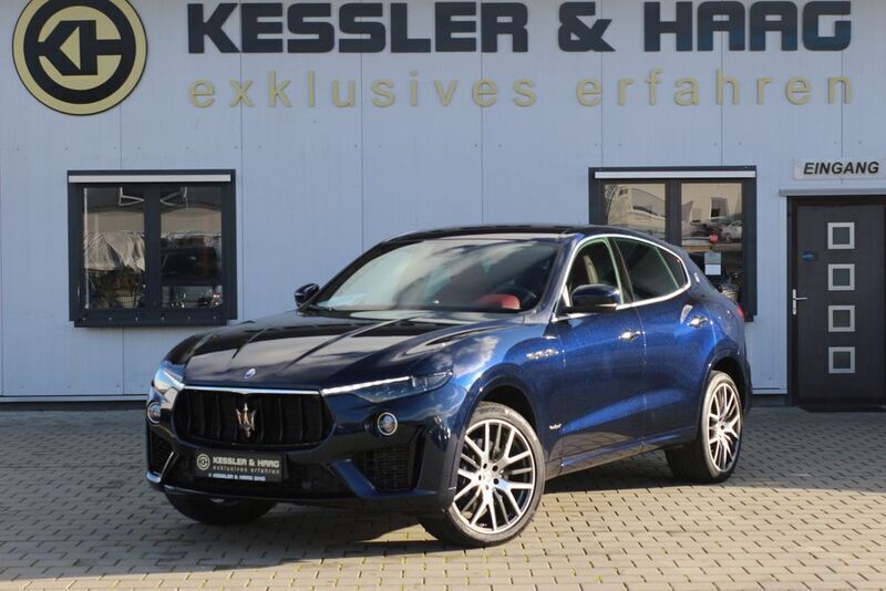 Blu nobile perleffekt Gebraucht 2019 Maserati Levante SUV | 46.990 € (Fairer Preis) - Bild 1/4