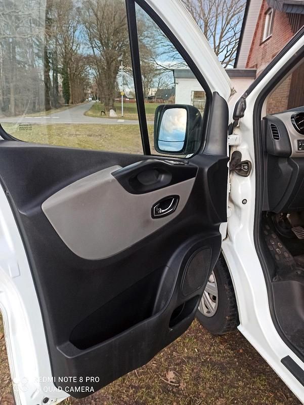 Gebraucht Renault Trafic 125 PS (91 kW) 2019 Weiß Van / Kleinbus