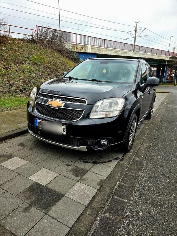 Schwarz Gebraucht 2012 Chevrolet Orlando Van / Kleinbus | 5.500 € (Fairer Preis) - Bild 1/4