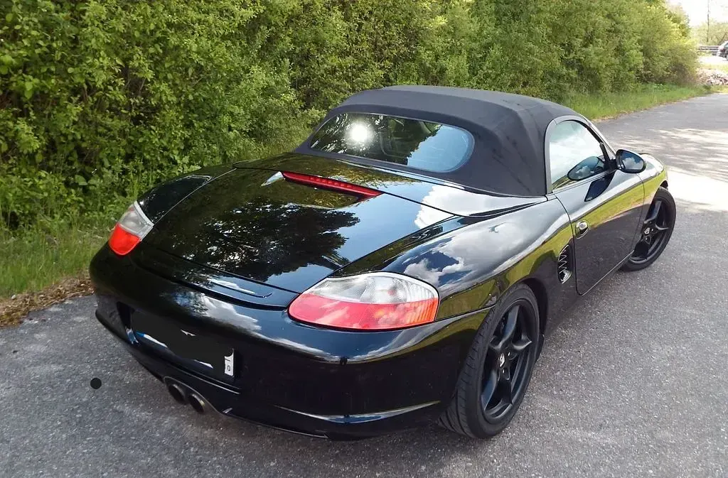 Gebraucht Porsche 986 Boxster 228 PS (167 kW) 2004 Schwarz Cabrio
