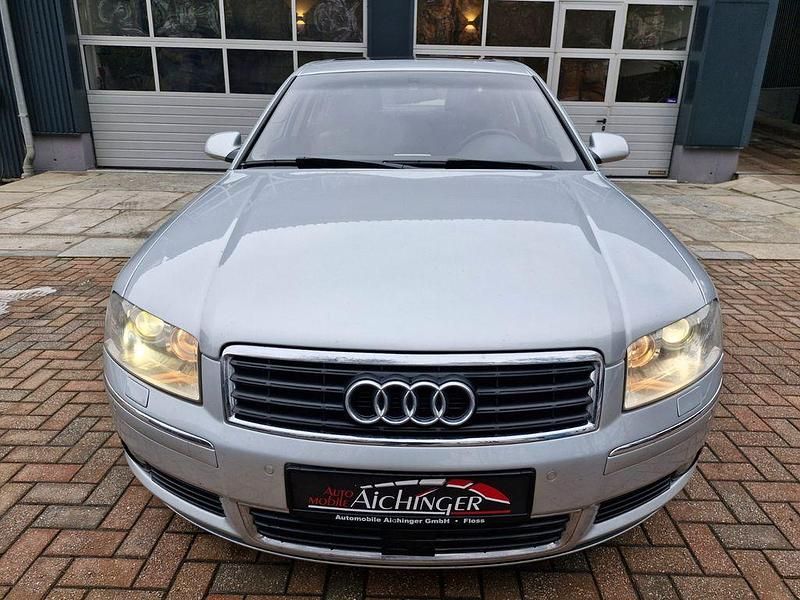 Gebraucht Audi A8 Ambiente 334 PS (245 kW) 2003 Silber Limousine