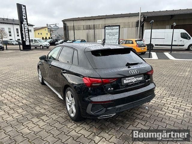 Gebraucht Audi A3 S-Line 150 PS (110 kW) 2024 Mythosschwarz metallic Limousine