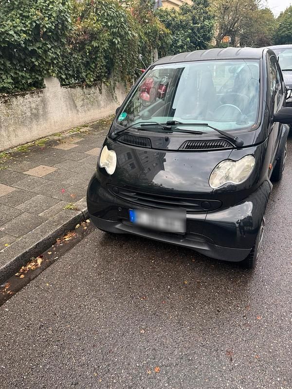 Schwarz Gebraucht 2004 Smart ForTwo Coupé Kleinwagen | 1.000 € (Guter Preis) - Bild 1/4