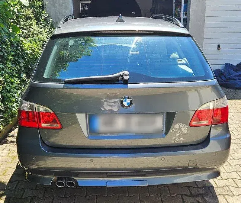 Gebraucht BMW 525 177 PS (130 kW) 2005 Andere farben Kombi
