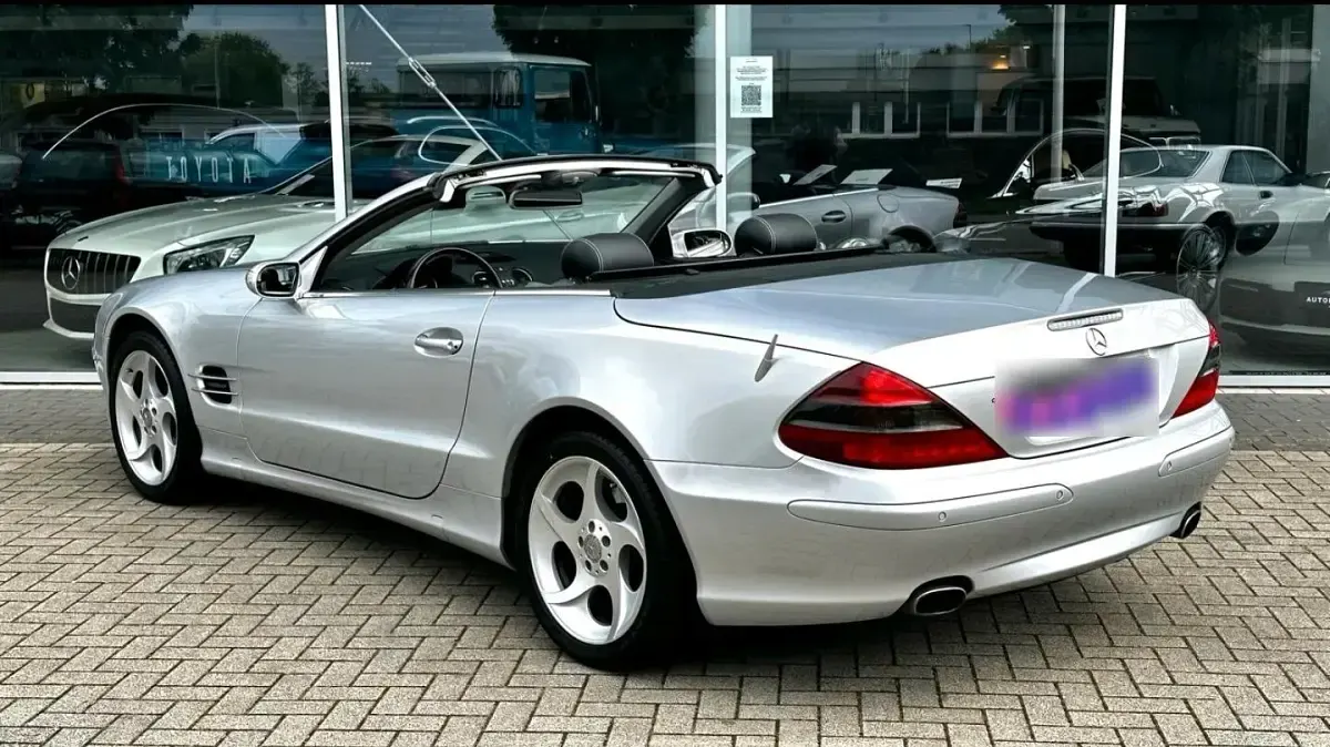 Gebraucht Mercedes SL500 Edition 306 PS (225 kW) 2005 Silber Cabrio