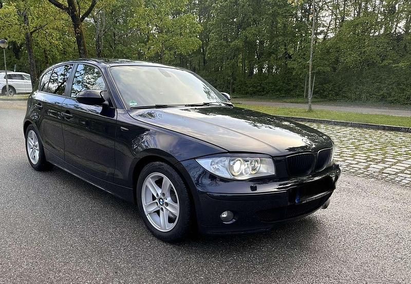 Monacoblau metallic Gebraucht 2005 BMW 120 Advantage Kleinwagen | 3.100 € (Fairer Preis) - Bild 1/4