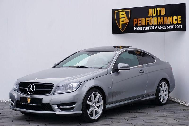 Gebraucht Mercedes C350 306 PS (225 kW) 2011 Grau Coupé