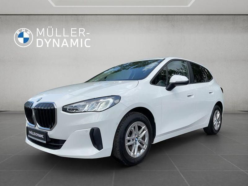 Alpinweiß uni Gebraucht 2022 BMW 218 Active Tourer Van / Kleinbus | 18.911 € (Superpreis) - Bild 1/4