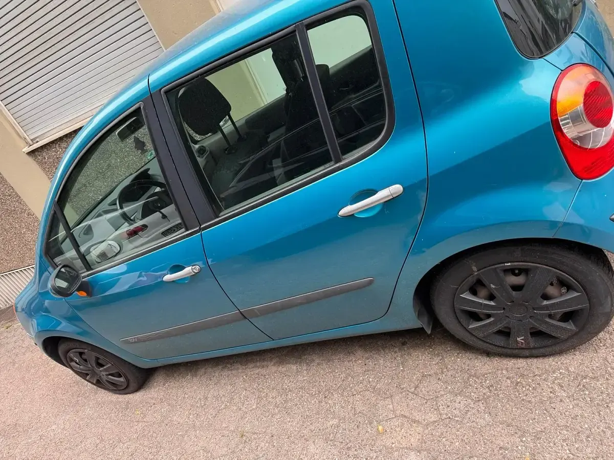 Gebraucht Renault Modus 75 PS (55 kW) 2004 Blau Van / Kleinbus