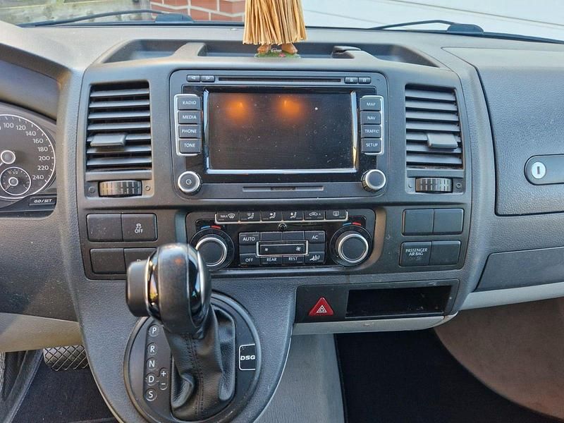 Gebraucht VW California Beach 179 PS (131 kW) 2011 Schwarz Van