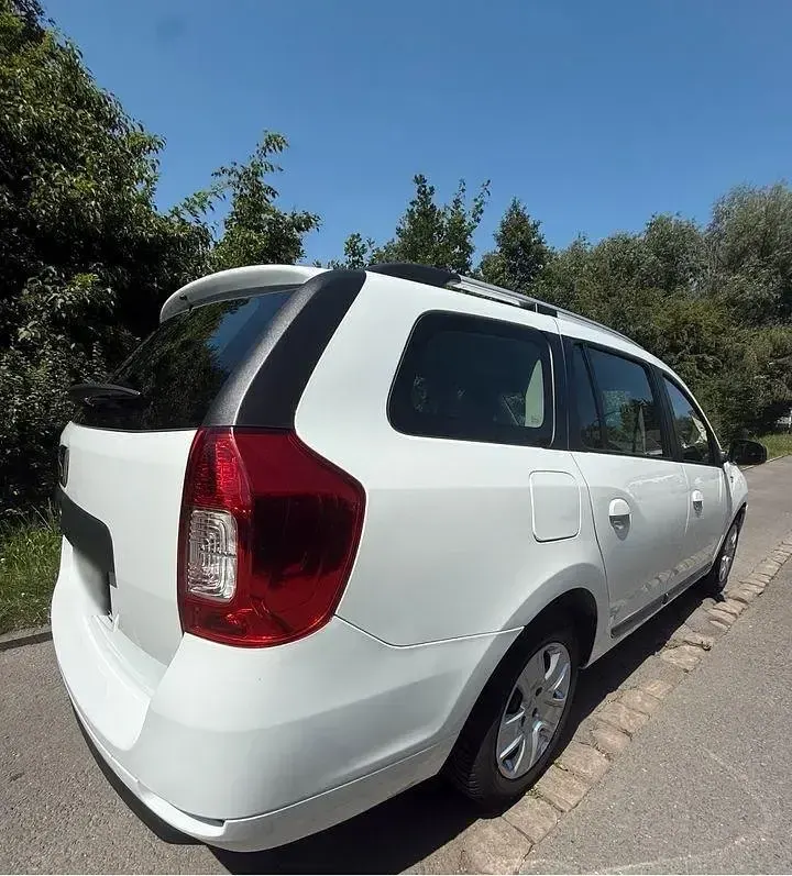 Gebraucht Dacia Logan MCV 90 PS (66 kW) 2020 Weiß Kombi