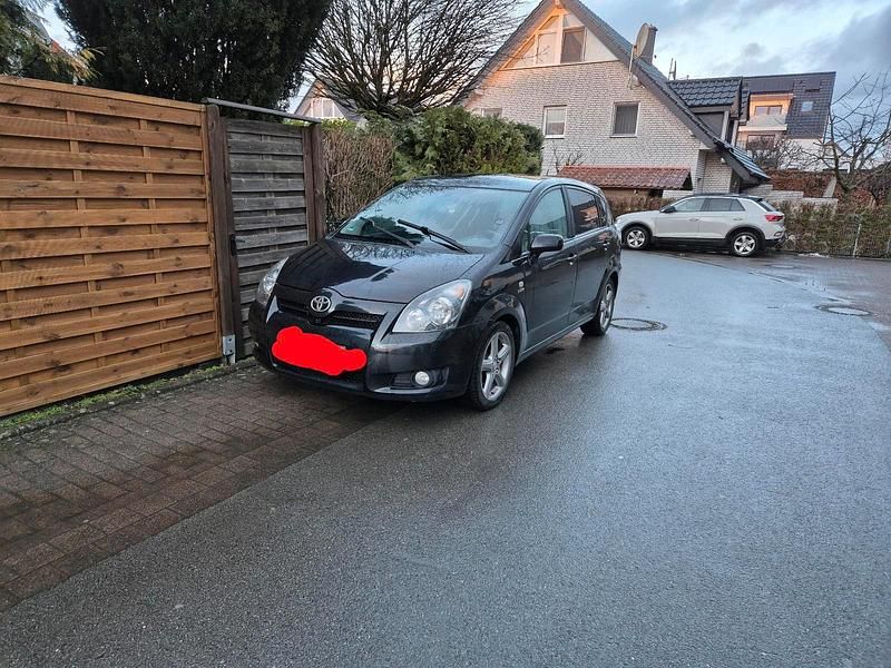 Gebraucht Toyota Corolla Verso 177 PS (130 kW) 2008 Schwarz Van / Kleinbus
