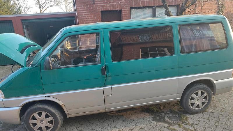 Gebraucht VW T4 102 PS (75 kW) 1996 Grün Van