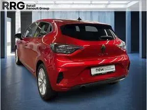 Gebraucht Renault Clio Evolution 101 PS (74 kW) 2023 Rot (feuerrot (rot)) Kleinwagen