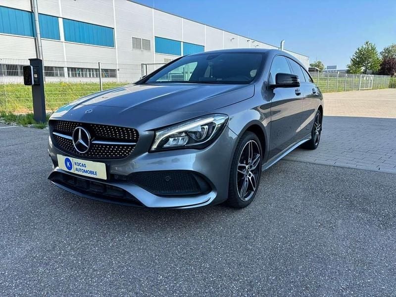 Mountaingrau met. Gebraucht 2017 Mercedes CLA200 AMG line Kombi | 12.989 € (Fairer Preis) - Bild 1/4