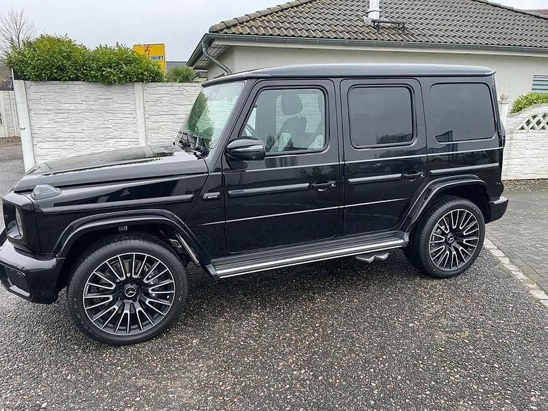 Neu Mercedes G63 AMG AMG 585 PS (430 kW) 2025 Schwarz SUV
