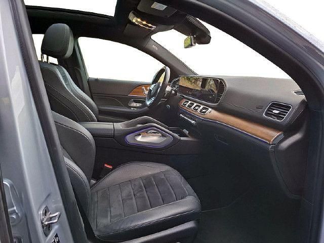 Gebraucht Mercedes GLE400 330 PS (242 kW) 2022