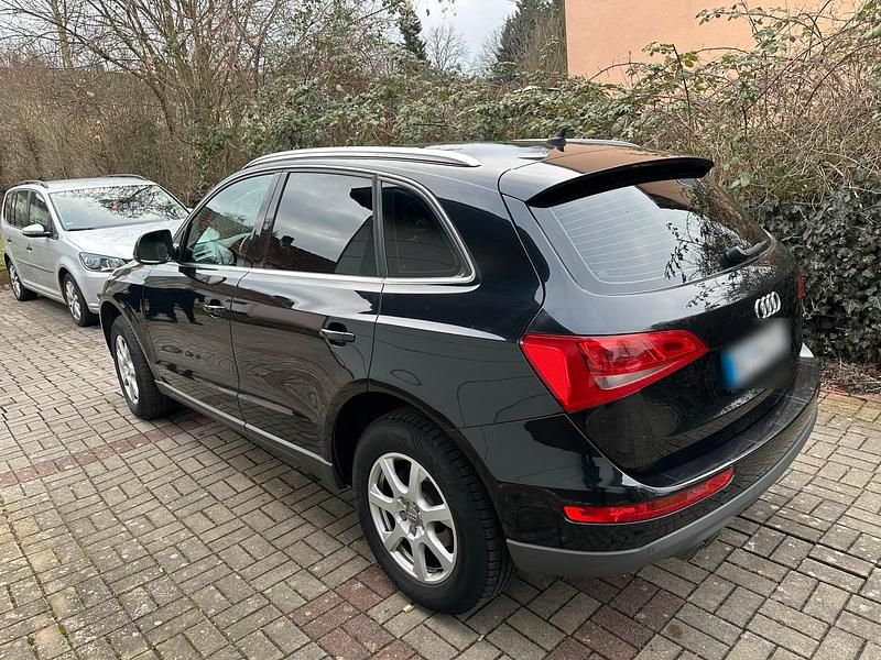 Gebraucht Audi Q5 170 PS (125 kW) 2010 Schwarz SUV