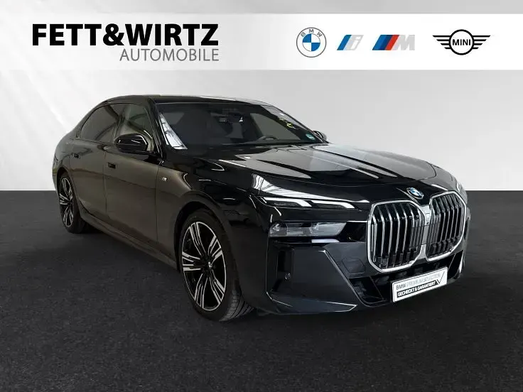 Gebraucht BMW 740 M Sport 299 PS (219 kW) 2025 Limousine