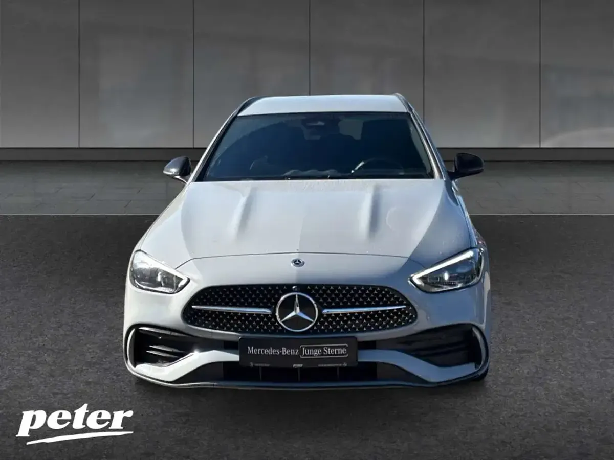 Gebraucht Mercedes C300e AMG 204 PS (150 kW) 2025 Manufaktur lack manufaktur alp Kombi