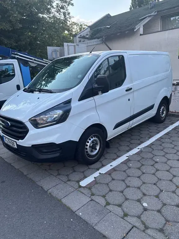 Gebraucht Ford Transit Custom 105 PS (77 kW) 2018 Silber Van