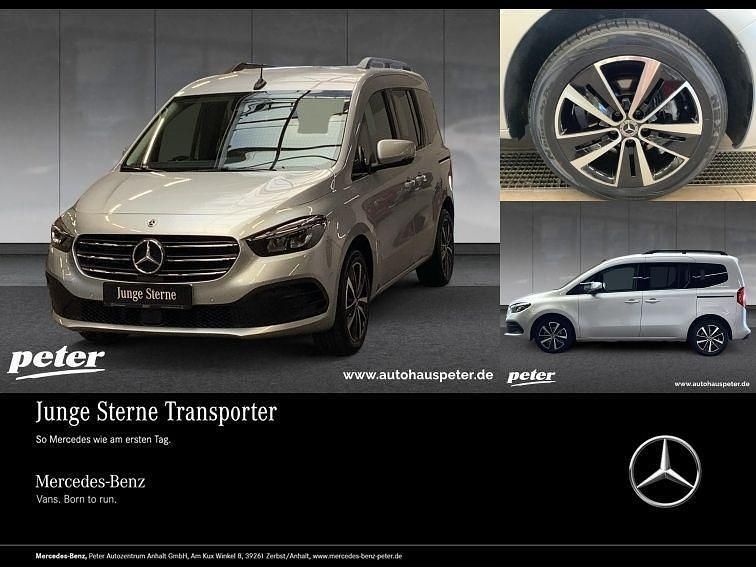 Helvinsilber metallic Gebraucht 2024 Mercedes T180 Advantage Van / Kleinbus | 29.790 € (Etwas zu teuer) - Bild 1/4