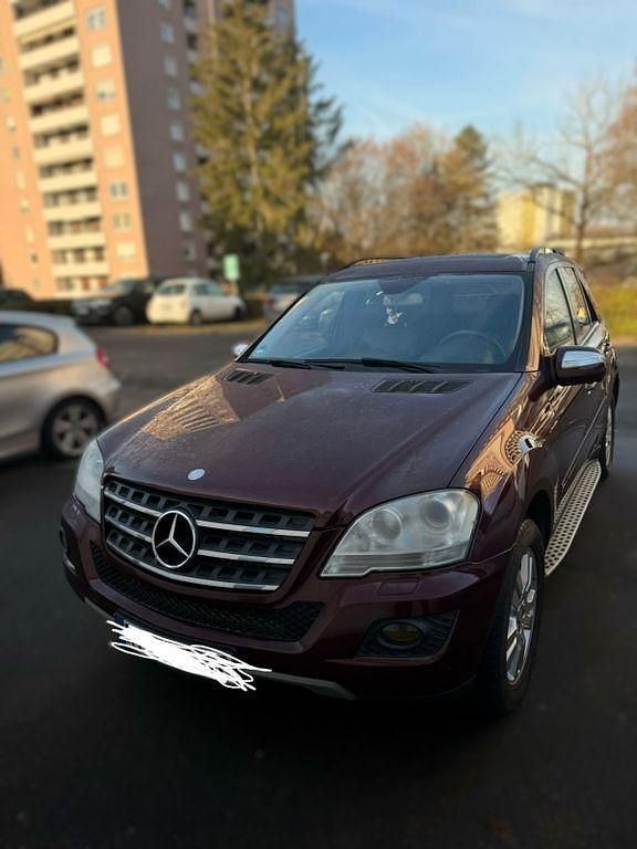 Gebraucht Mercedes ML350 224 PS (164 kW) 2009 SUV