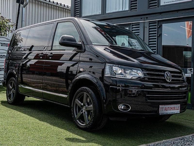 Schwarz Gebraucht 2015 VW T5 Van | 26.499 € (Guter Preis) - Bild 1/4