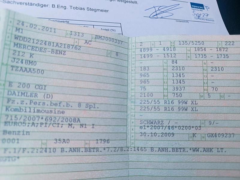 Gebraucht Mercedes E200 184 PS (135 kW) 2011 Schwarz Kombi