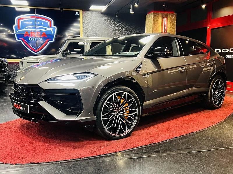 Grau Gebraucht 2025 Lamborghini Urus SUV | 317.900 € - Bild 1/4