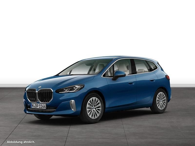 Gebraucht BMW 220 Active Tourer 150 PS (110 kW) 2025 Blau Van / Kleinbus