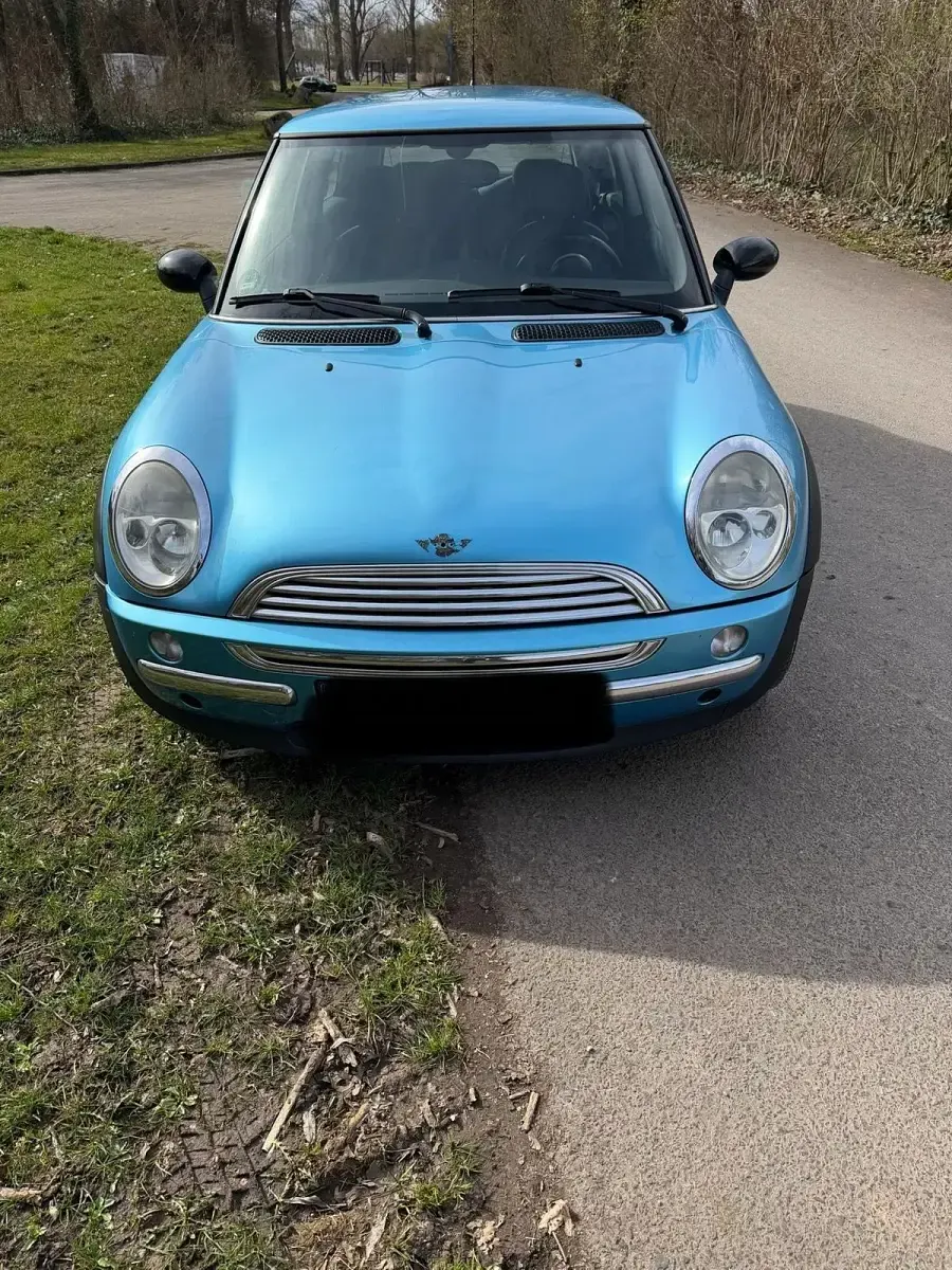 Usata Mini Cooper 90 CV (66 kW) 2004 Blu Utilitaria