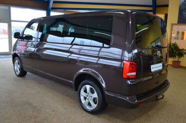 Gebraucht VW T5 140 PS (102 kW) 2010 Violett Van