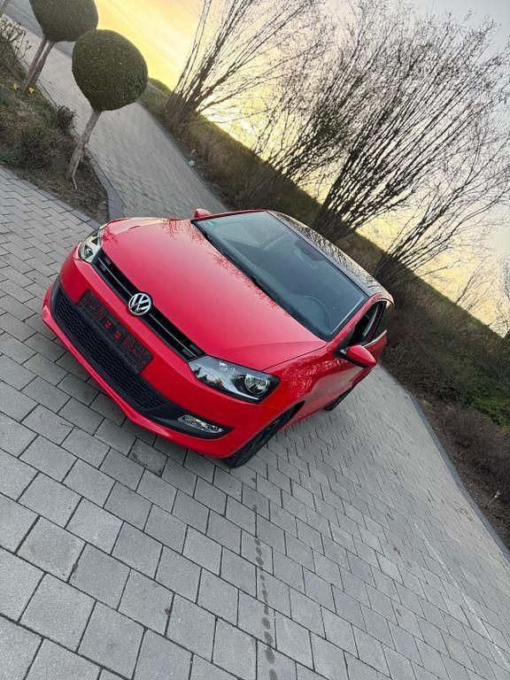 Gebraucht VW Polo Comfortline 69 PS (50 kW) 2011 Rot Kleinwagen