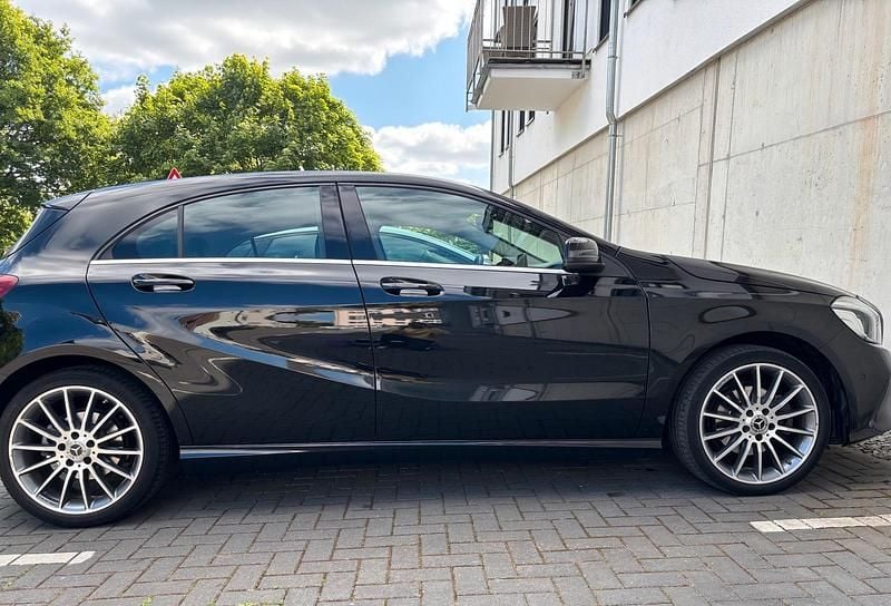 Gebraucht Mercedes A200 154 PS (113 kW) 2017 Schwarz Kombi